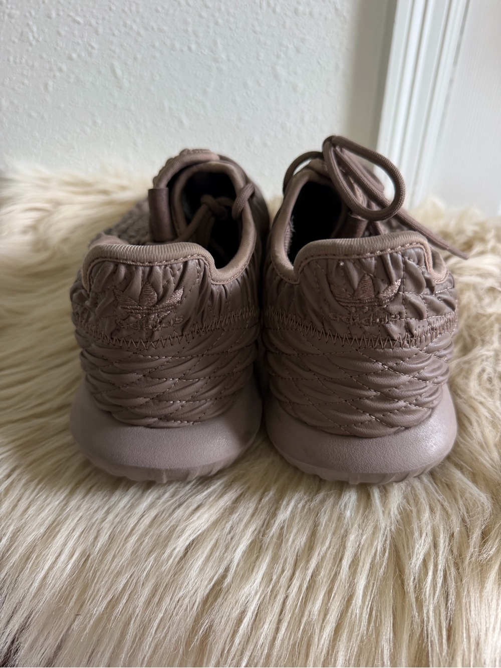 Adidas Tubular Shadow Mens 10.5 Taupe Quilted Sneakers Athletic Running Shoes - Picture 4 of 8